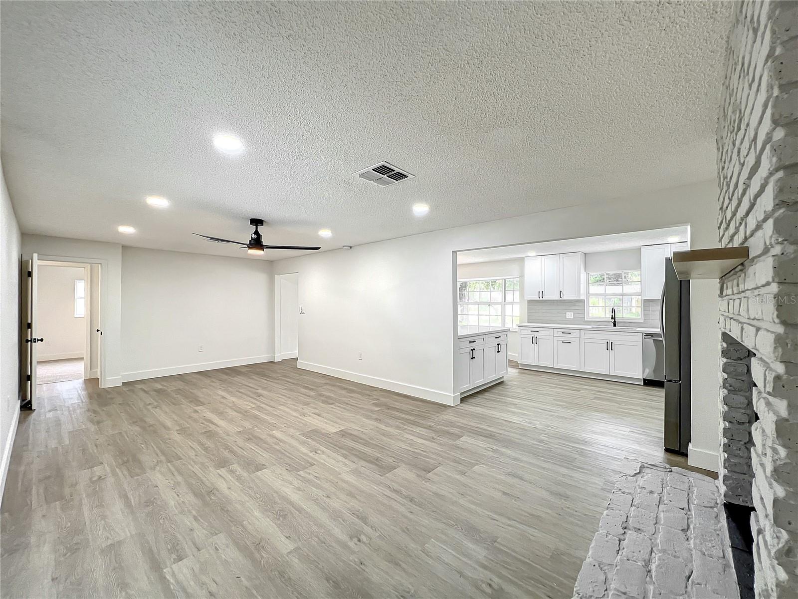 WYLDWOODE ESTATES SUB - Residential