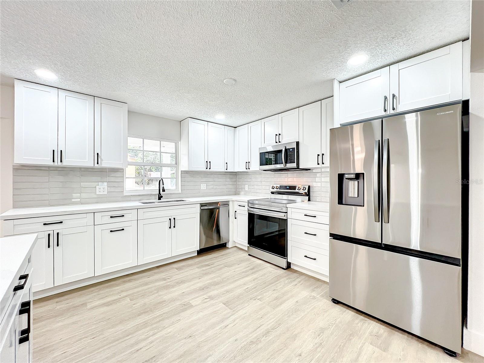 WYLDWOODE ESTATES SUB - Residential