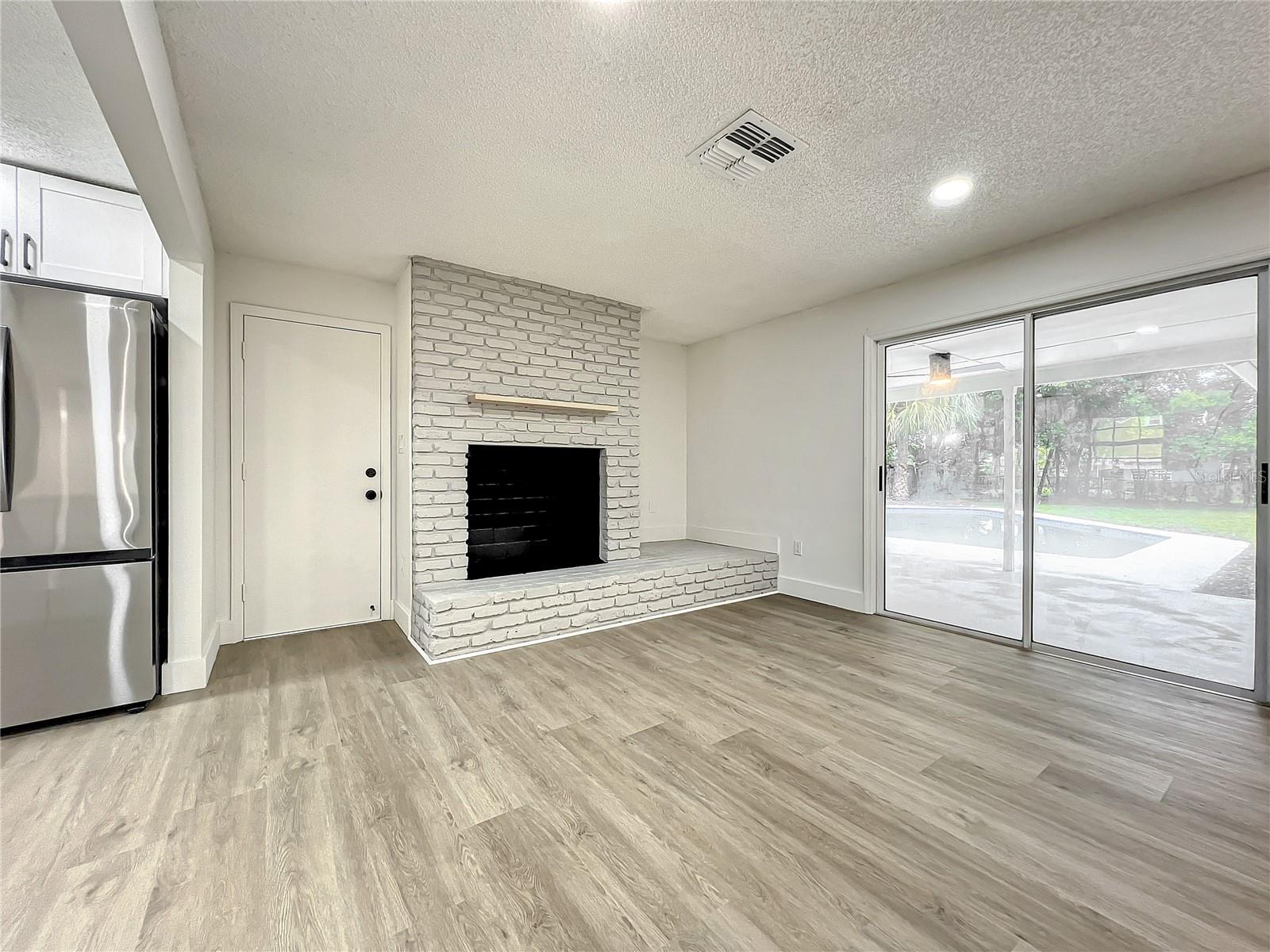 WYLDWOODE ESTATES SUB - Residential