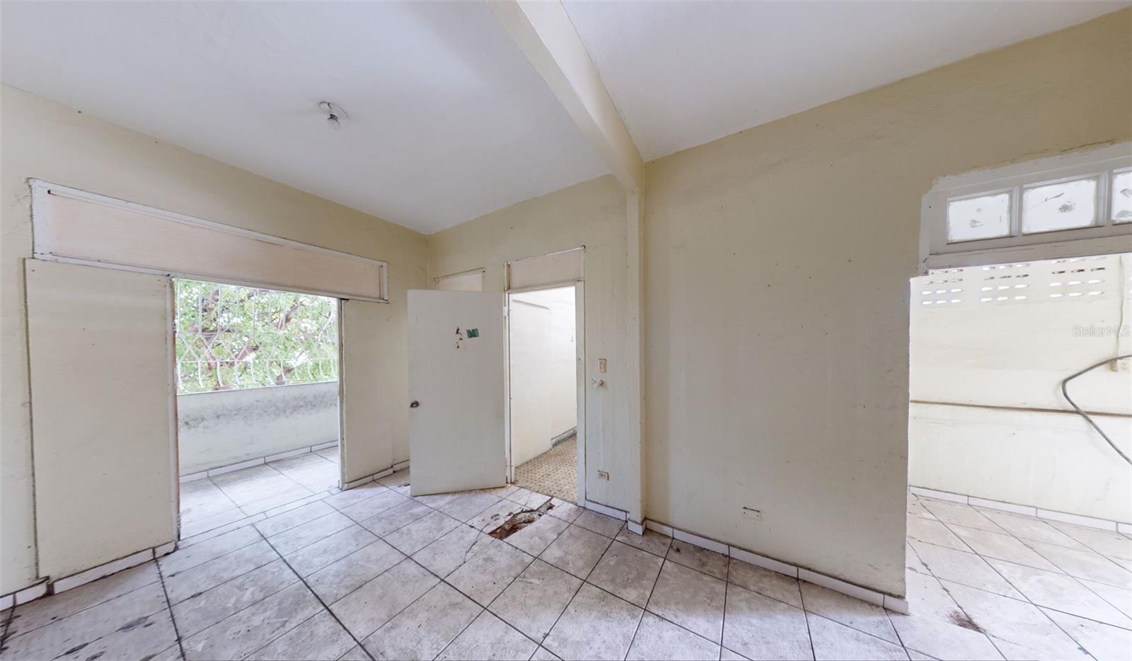 SANTURCE - Residential Income