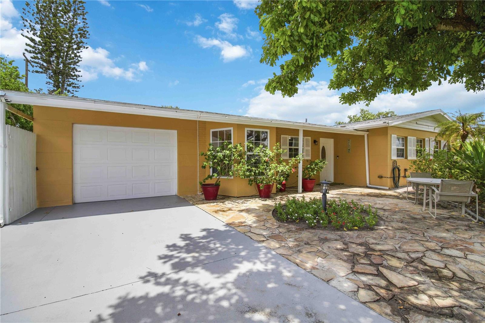 5720 24TH STREET COURT W