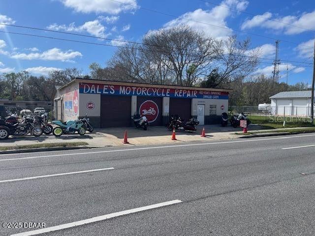 Must Sell! This is a very well established Motorcycle Repair Shop for Sale. Almost 10 years in Business. Highly reputable & great operation. Best Rates in town and more business than anyone. They also inherit Dealership work. Very High Traffic Area with great road exposure. Over 3000 SF of workshop area with plenty of yard space. This is the perfect business to buy and grow even more. PLEASE DO NOT DISTRUB BUSINESS. THIS IS BROKER PROTECTED. Prospect must sign and NDA and be worthy.www.dalesmotorcyclerepair.com