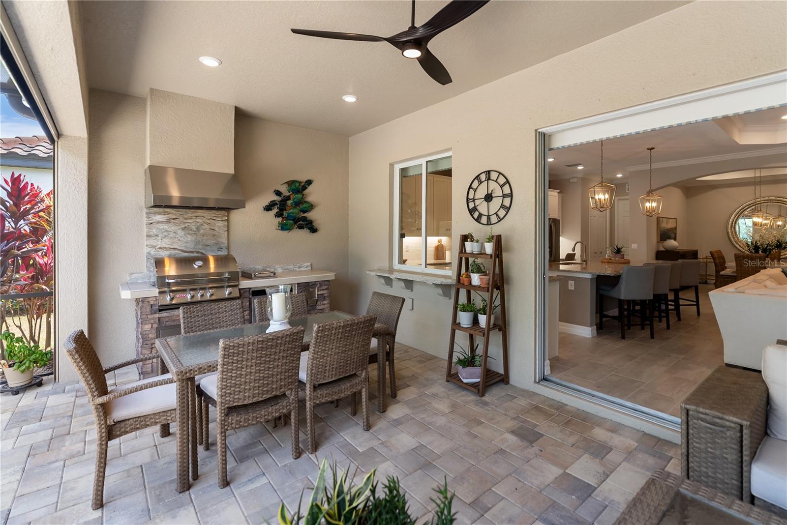 ARBOR GRANDE - Residential
