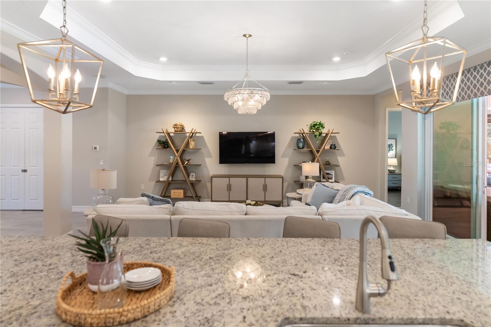 ARBOR GRANDE - Residential