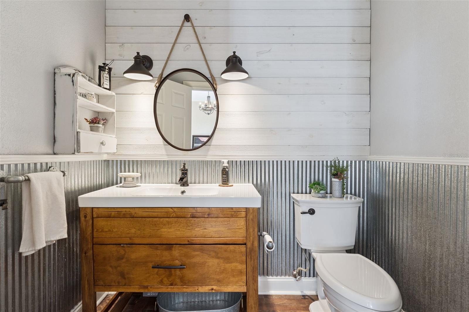 LAKE RIDGE CLUB SUB - Residential