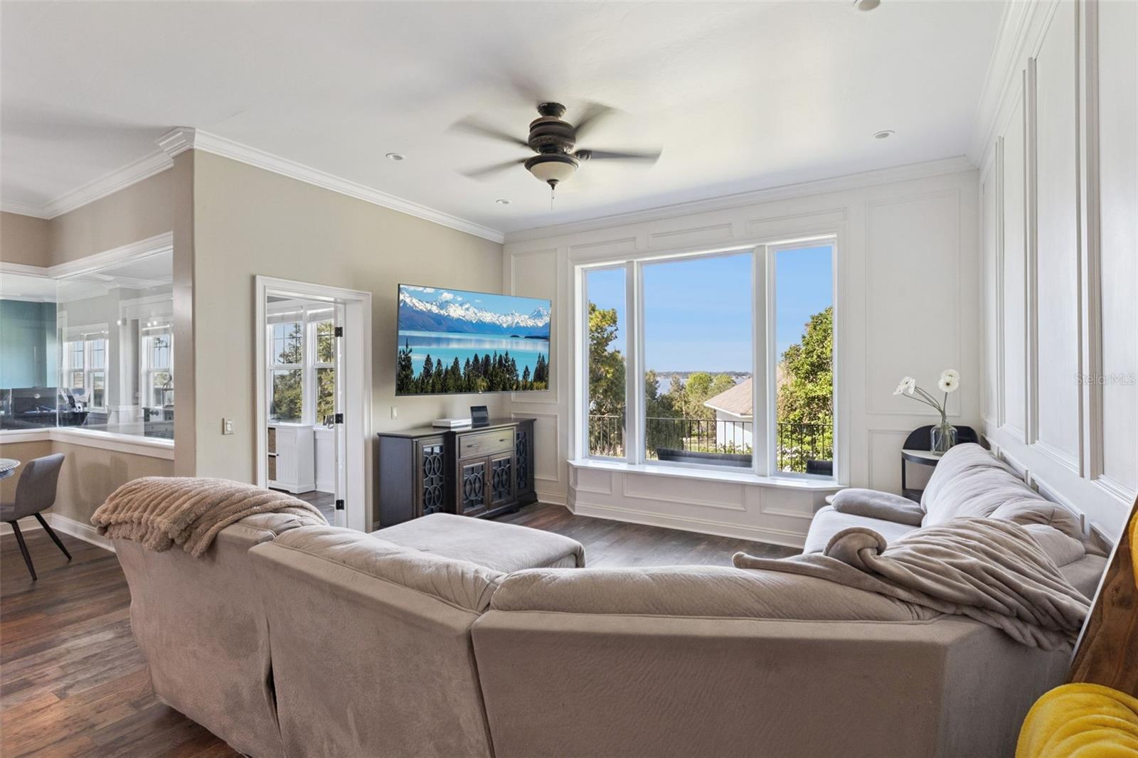 LAKE RIDGE CLUB SUB - Residential