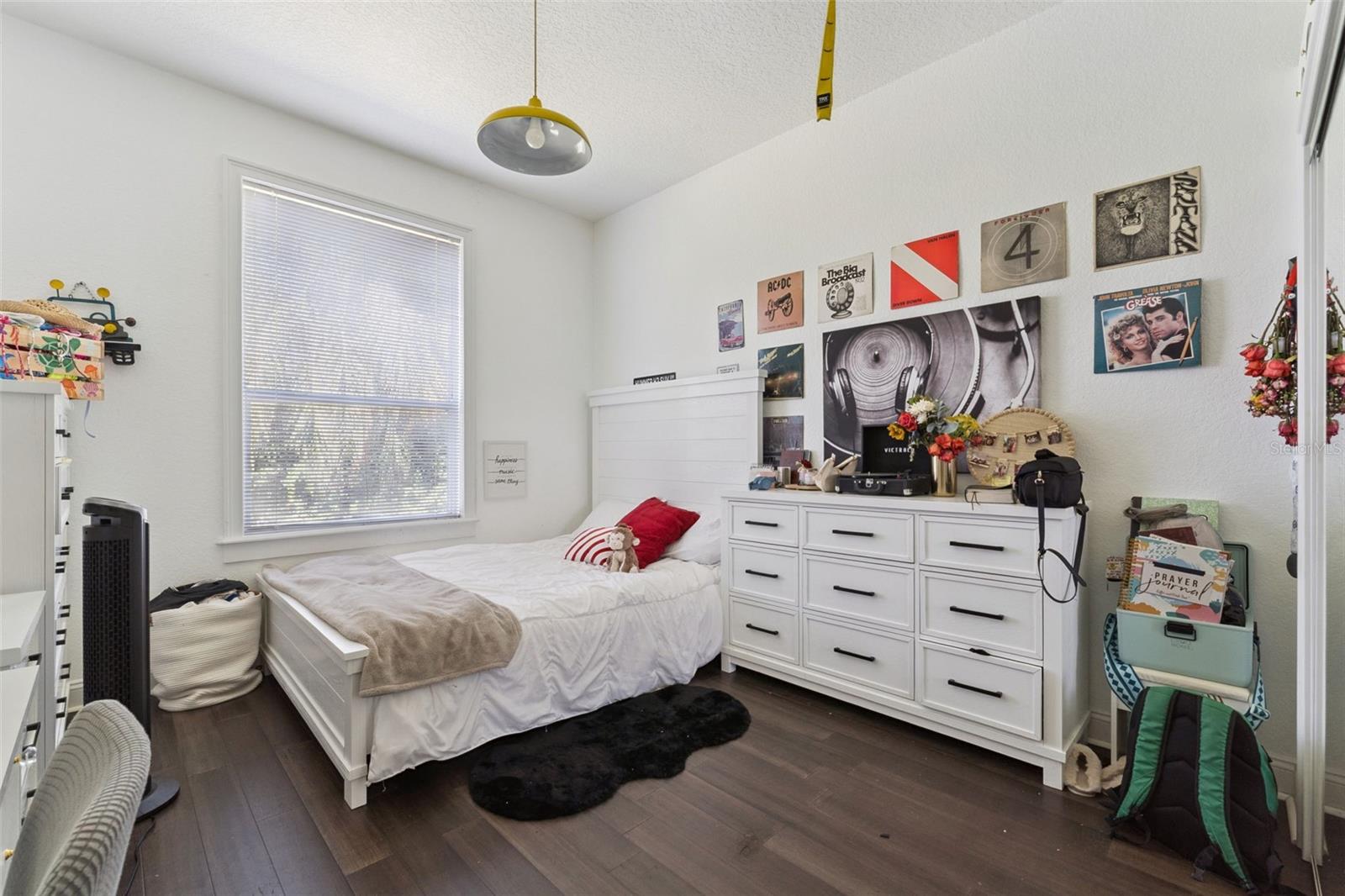 LAKE RIDGE CLUB SUB - Residential