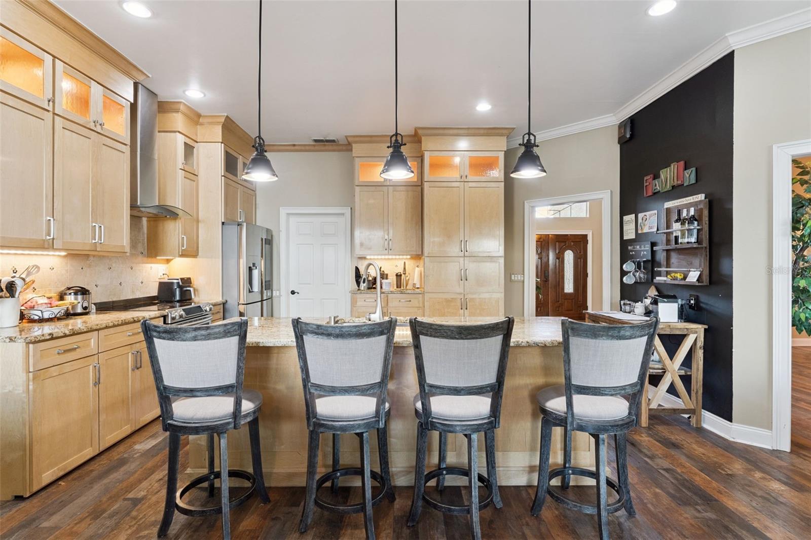 LAKE RIDGE CLUB SUB - Residential