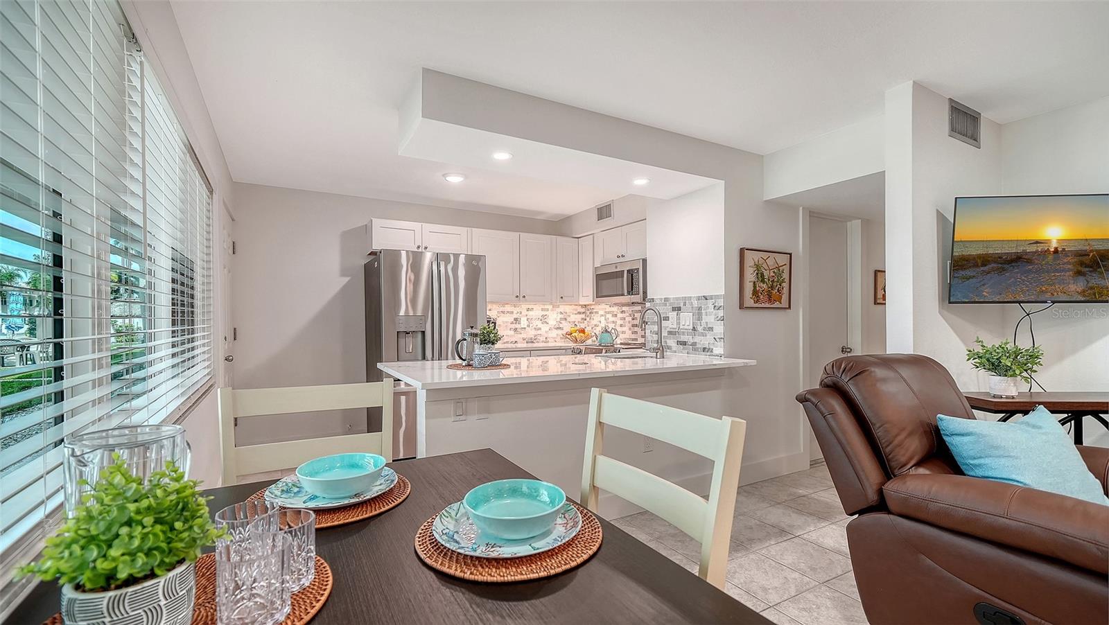 SIESTA BEACH HOUSE - Residential