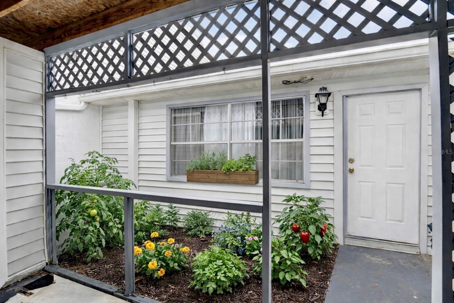 CYPRESS PARK GARDEN HMS 1 CONDO - Residential