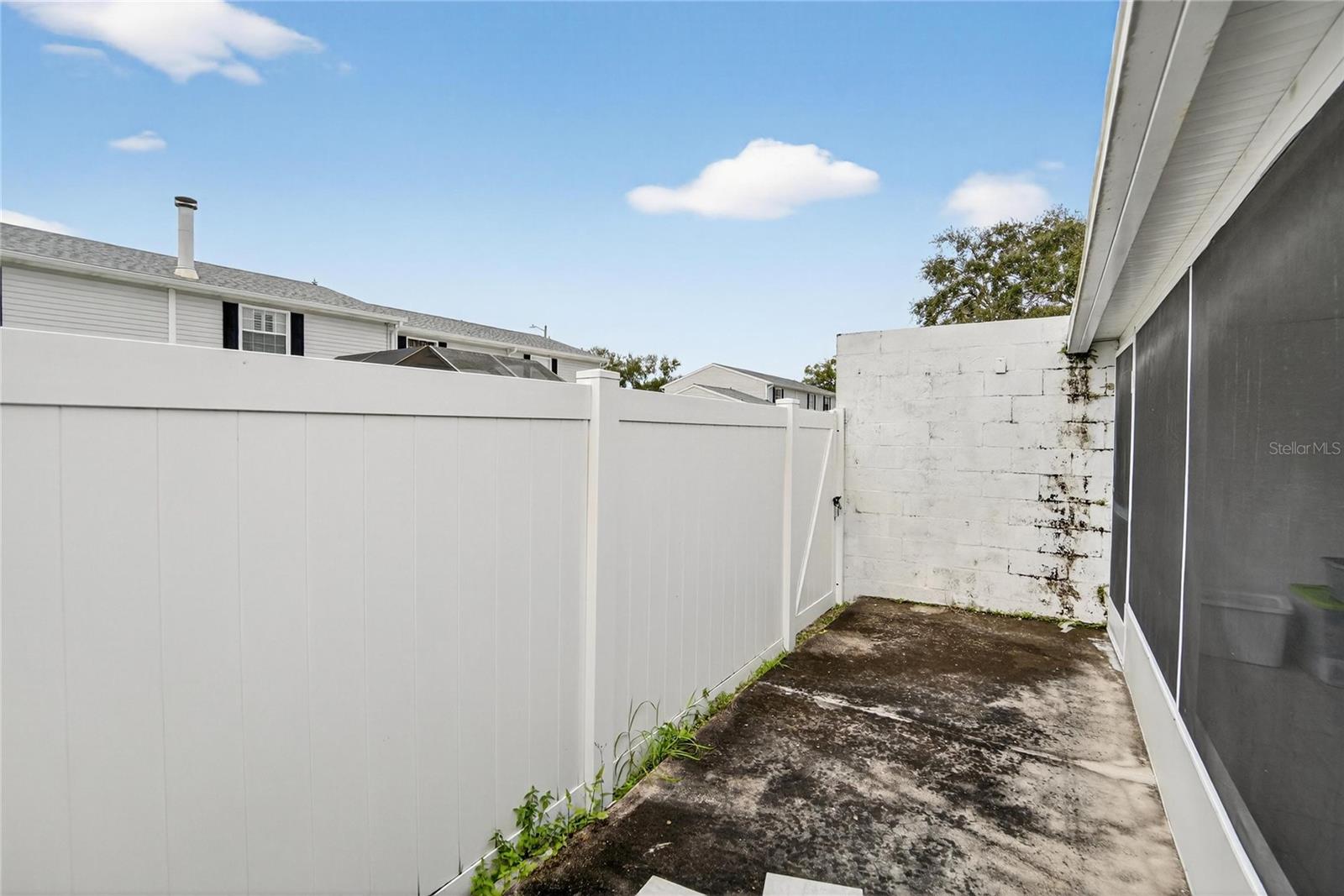 CYPRESS PARK GARDEN HMS 1 CONDO - Residential