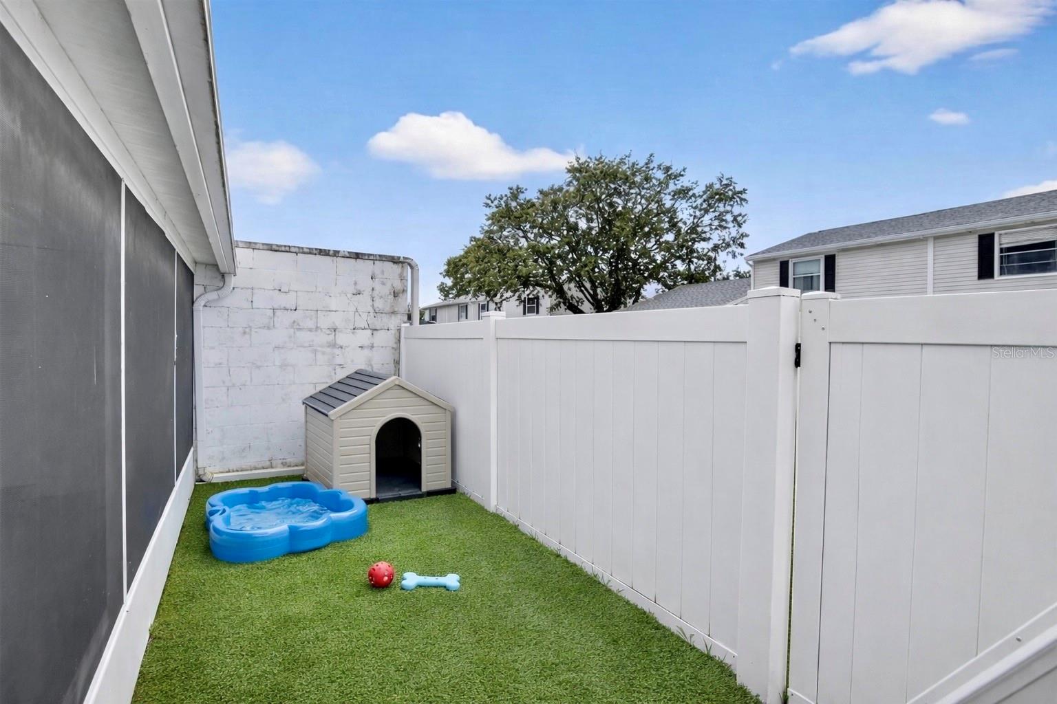 CYPRESS PARK GARDEN HMS 1 CONDO - Residential