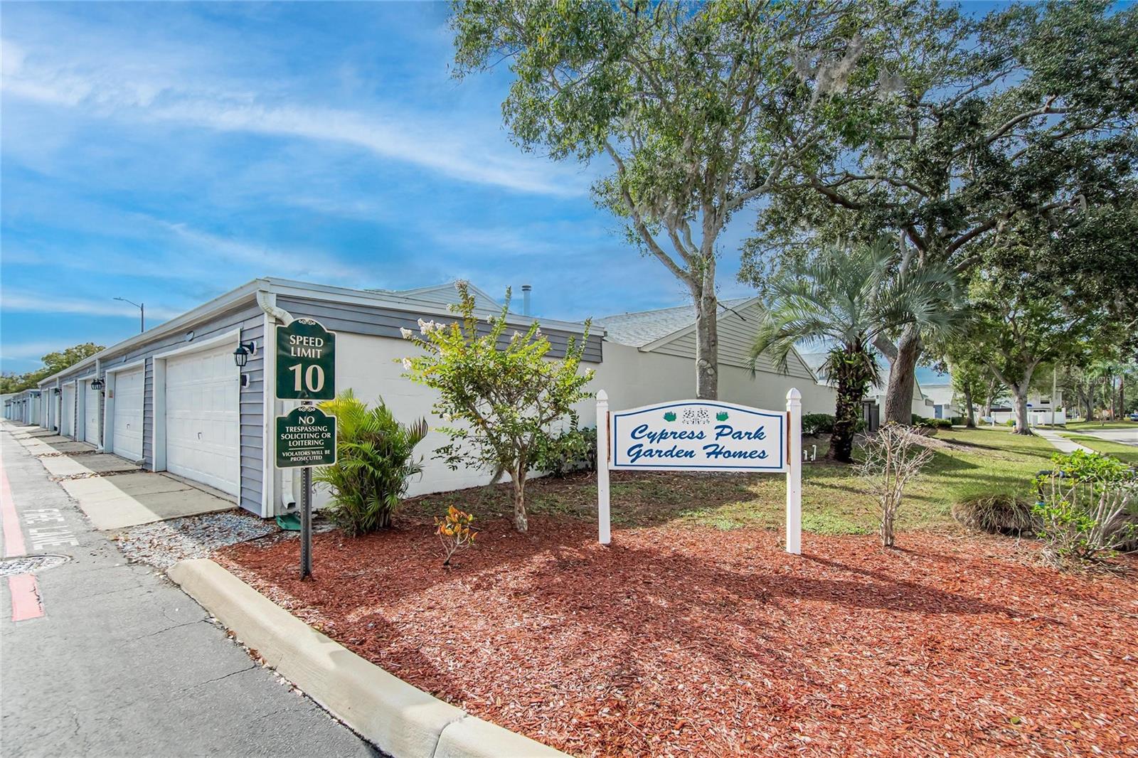 CYPRESS PARK GARDEN HMS 1 CONDO - Residential