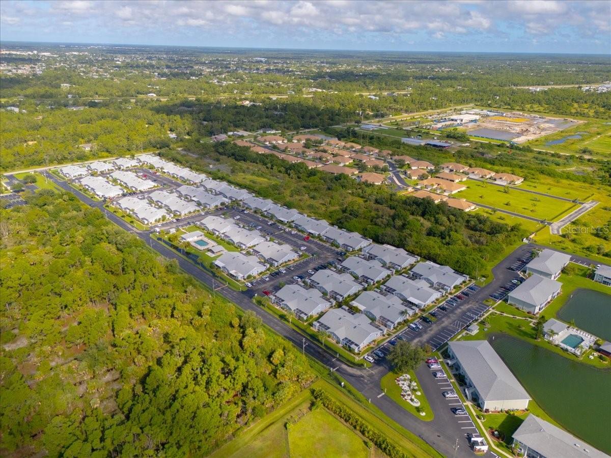 LAKES EDGE PH 04 - Residential