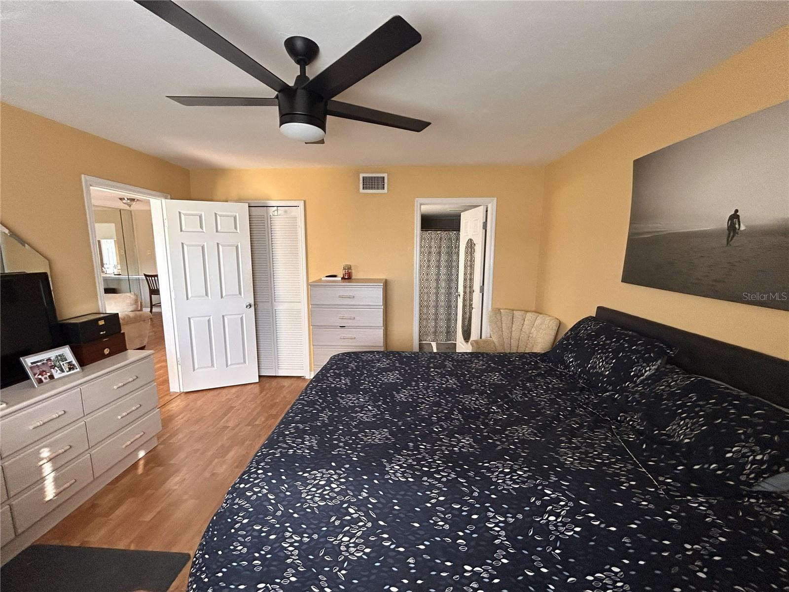 LAKES EDGE PH 04 - Residential