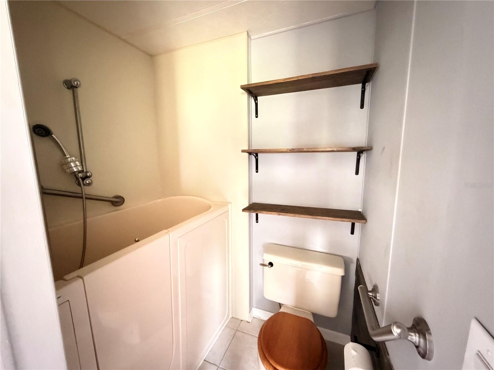 ZELLWOOD STATION COOP MH PARK - Residential