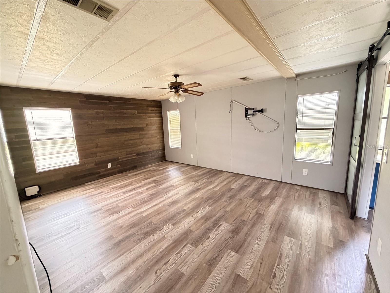 ZELLWOOD STATION COOP MH PARK - Residential