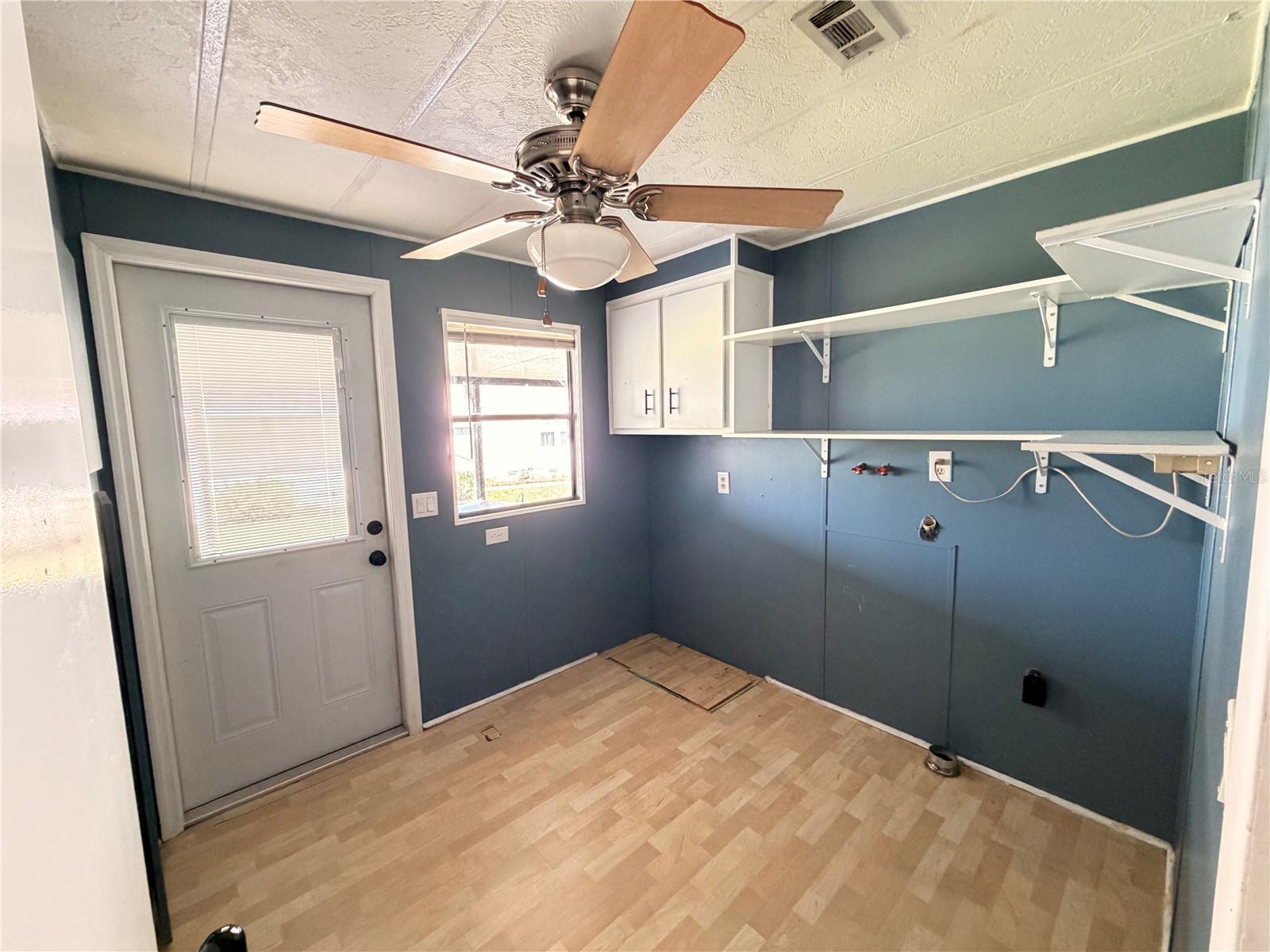 ZELLWOOD STATION COOP MH PARK - Residential