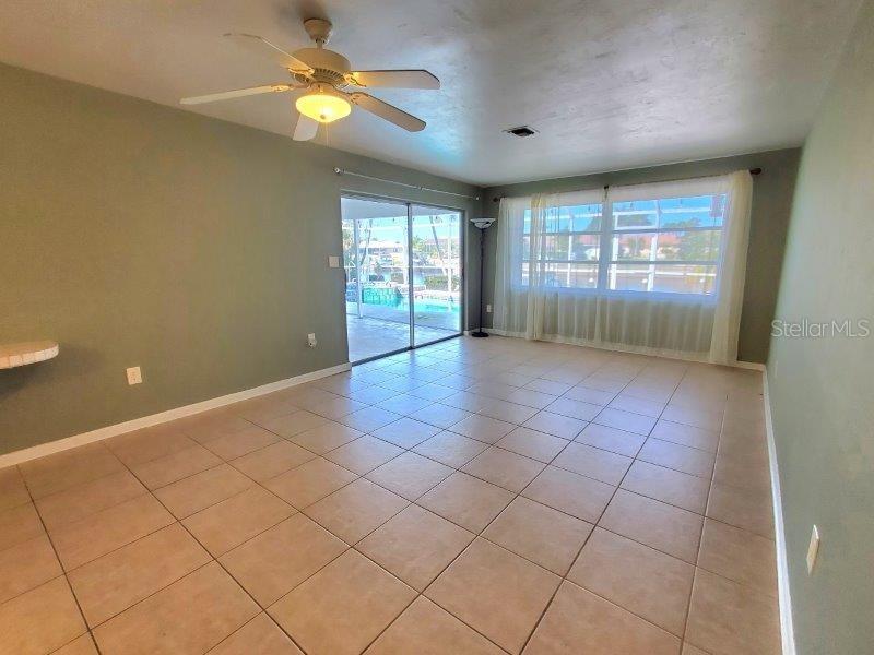 PUNTA GORDA ISLES SEC 07 - Residential Lease