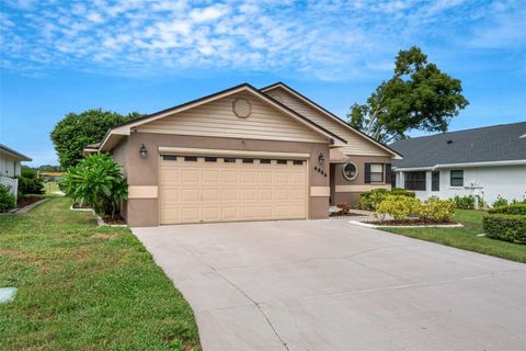 A home in LAKELAND