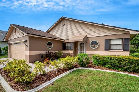 A home in LAKELAND