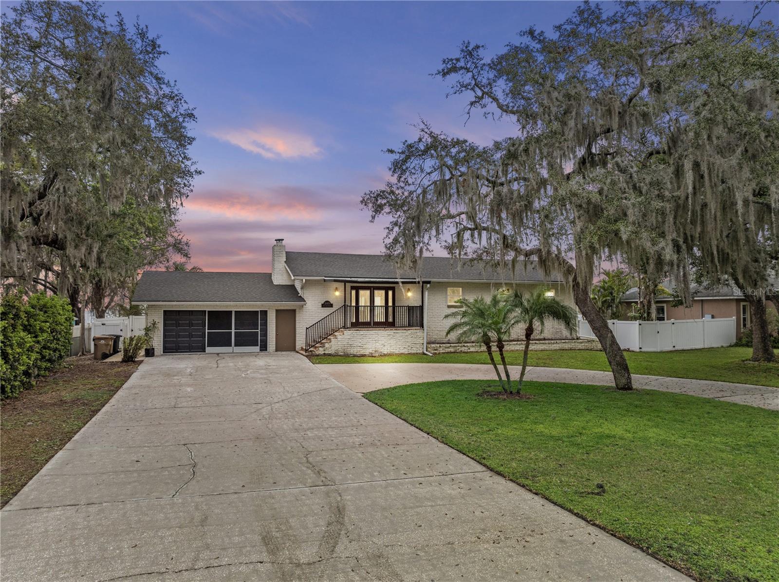 31400 SAUNDERS DRIVE