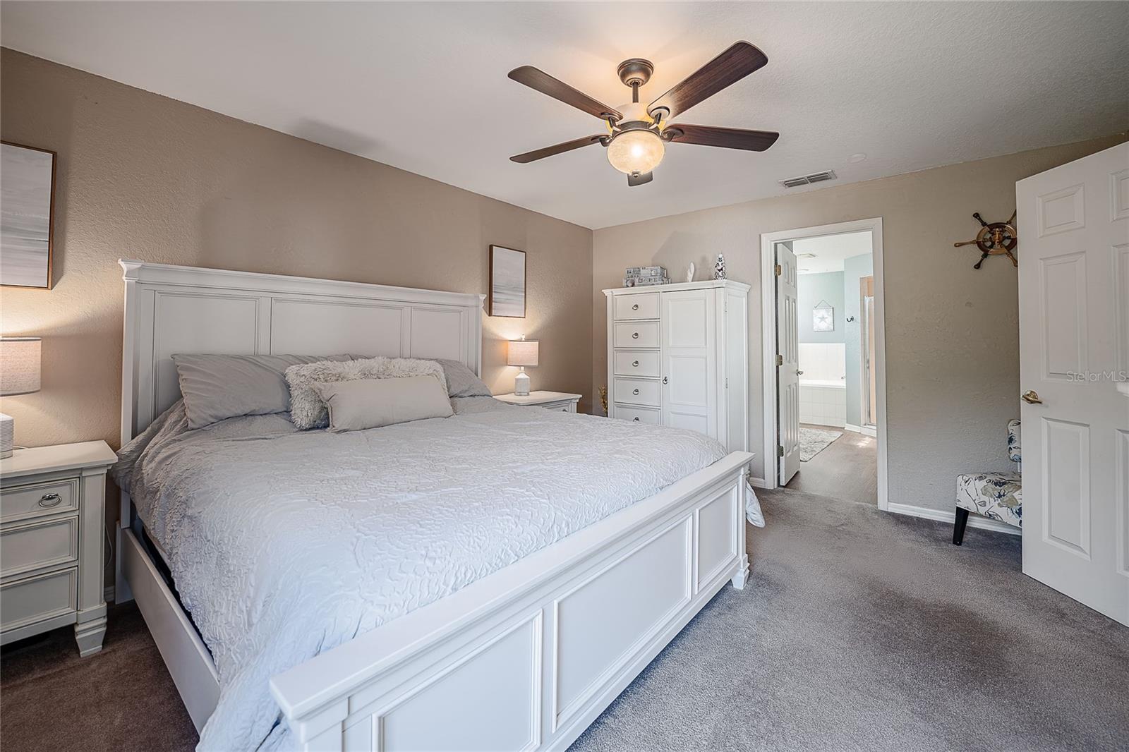 OAKFORD ESTATES - Residential