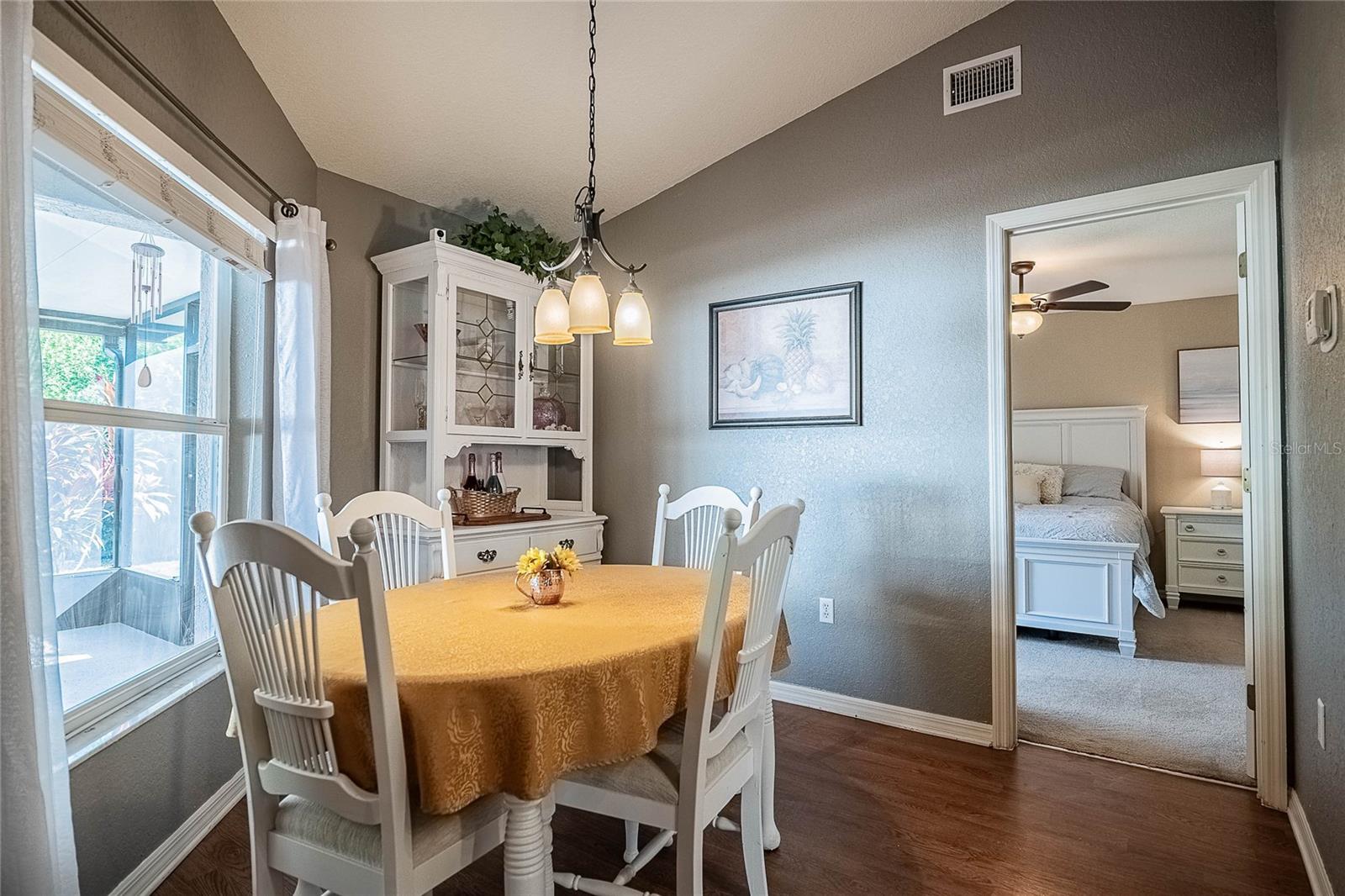 OAKFORD ESTATES - Residential