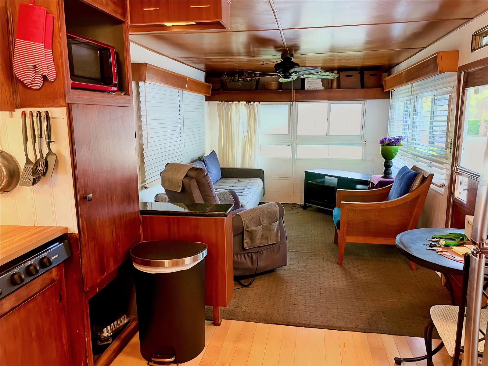 JET MOBILE HOME PARK SEC ONE CO-OP - Residential