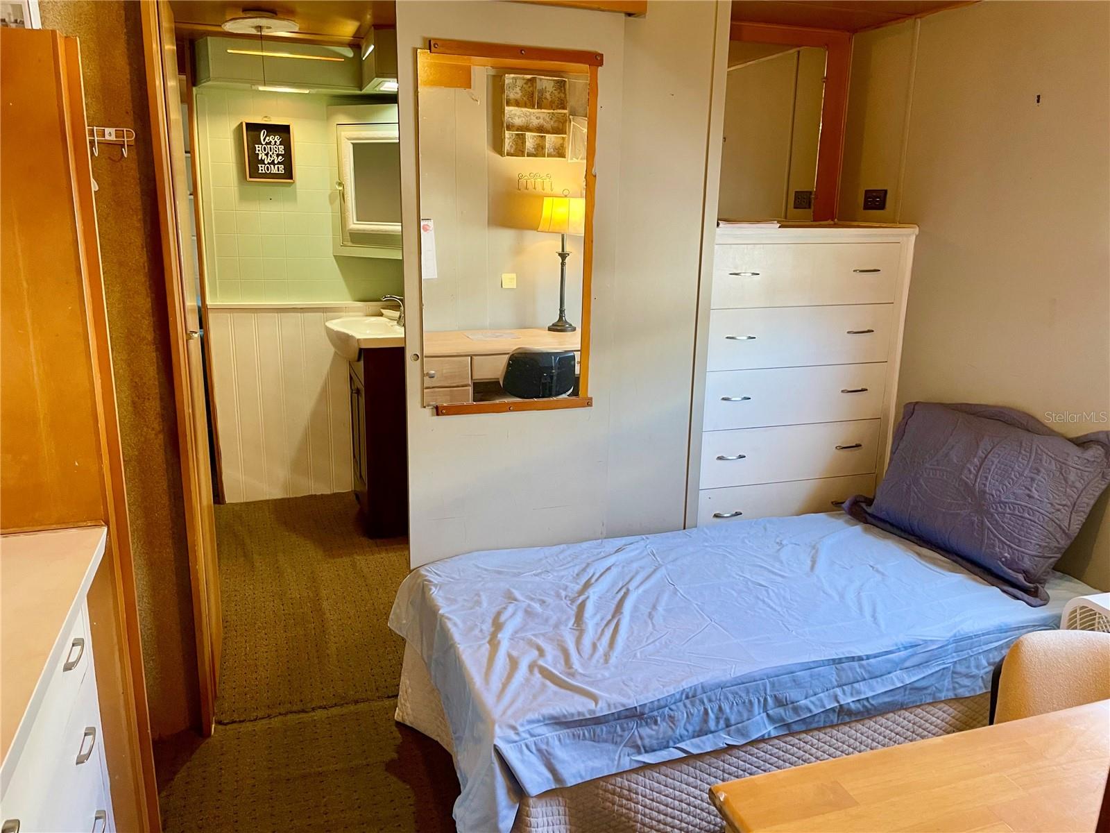 JET MOBILE HOME PARK SEC ONE CO-OP - Residential
