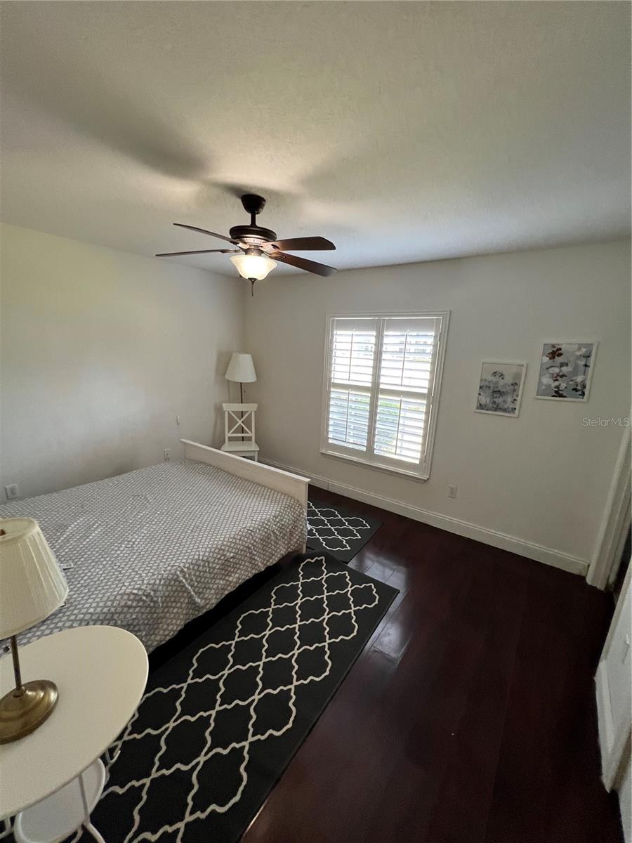 BELMONT/PK CENTRAL CONDO - Residential Lease