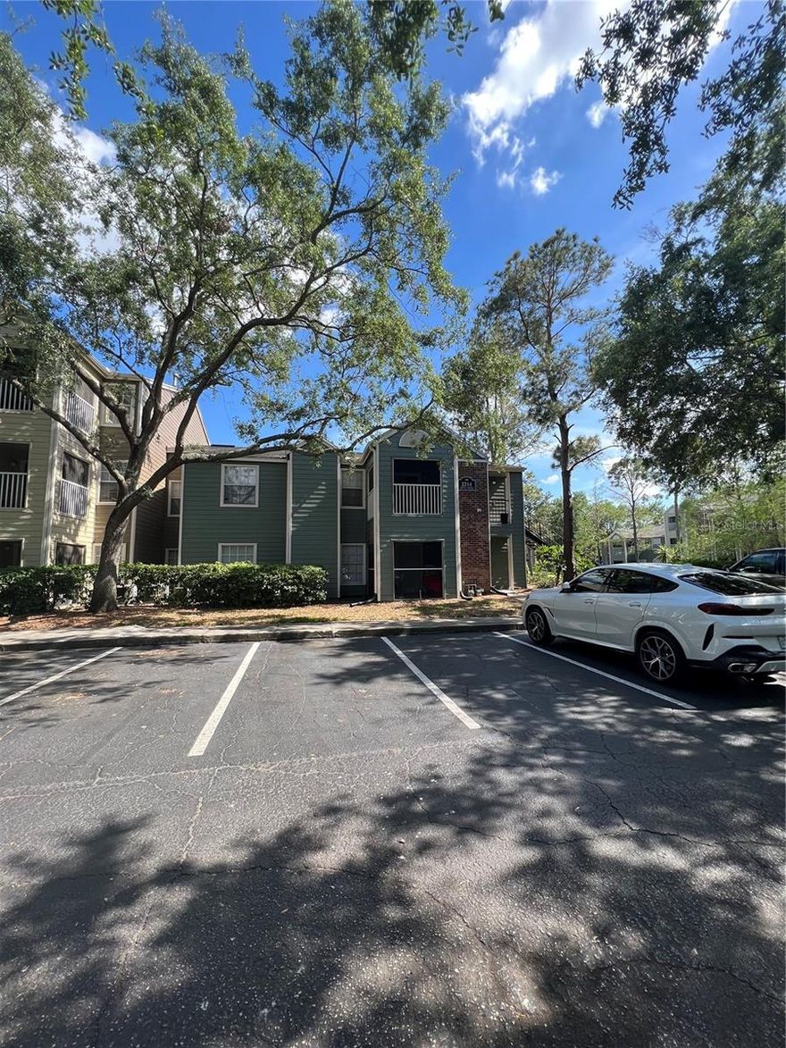 Welcome to this stunning and spacious 3-bedroom, 3-bathroom condo located in the highly desirable Park Central community, right off John Young Parkway in Orlando.
This well-maintained unit offers a perfect blend of comfort and convenience, featuring an open floor plan, abundant natural light, and generously sized bedrooms—each with its own private bathroom, ideal for families, roommates, or guests.
The kitchen comes fully equipped with modern appliances, ample cabinet space, and a functional layout perfect for everyday living and entertaining. The living and dining areas flow seamlessly, creating a welcoming atmosphere.
Property Highlights:
3 spacious bedrooms, each with private bathroom
Open-concept living and dining area
Fully equipped kitchen with modern appliances
In-unit laundry (if applicable – adjust if needed)
Central A/C and heating
Private balcony/patio (if applicable)
Community Amenities – Park Central:
Resort-style swimming pools
State-of-the-art fitness center
Tennis courts and walking trails
24-hour gated security
On-site convenience store and restaurant
Easy access to major highways (I-4, Millenia area, Downtown Orlando)
Located just minutes from shopping, dining, entertainment, and major attractions, this condo offers the perfect combination of lifestyle and location.
Move-in ready!
Contact us today to schedule a showing—this beautiful unit won’t last long.