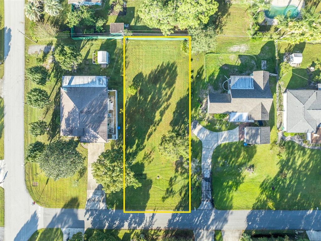 Photo of 1466 Colin Kelly Avenue, Daytona Beach, FL 32124 (MLS # V4945478)