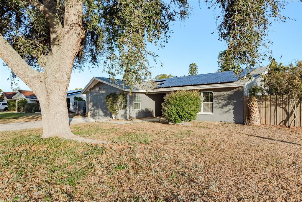 Photo of 2541 60th Avenue S, St Petersburg, FL 33712 (MLS # TB8476025)