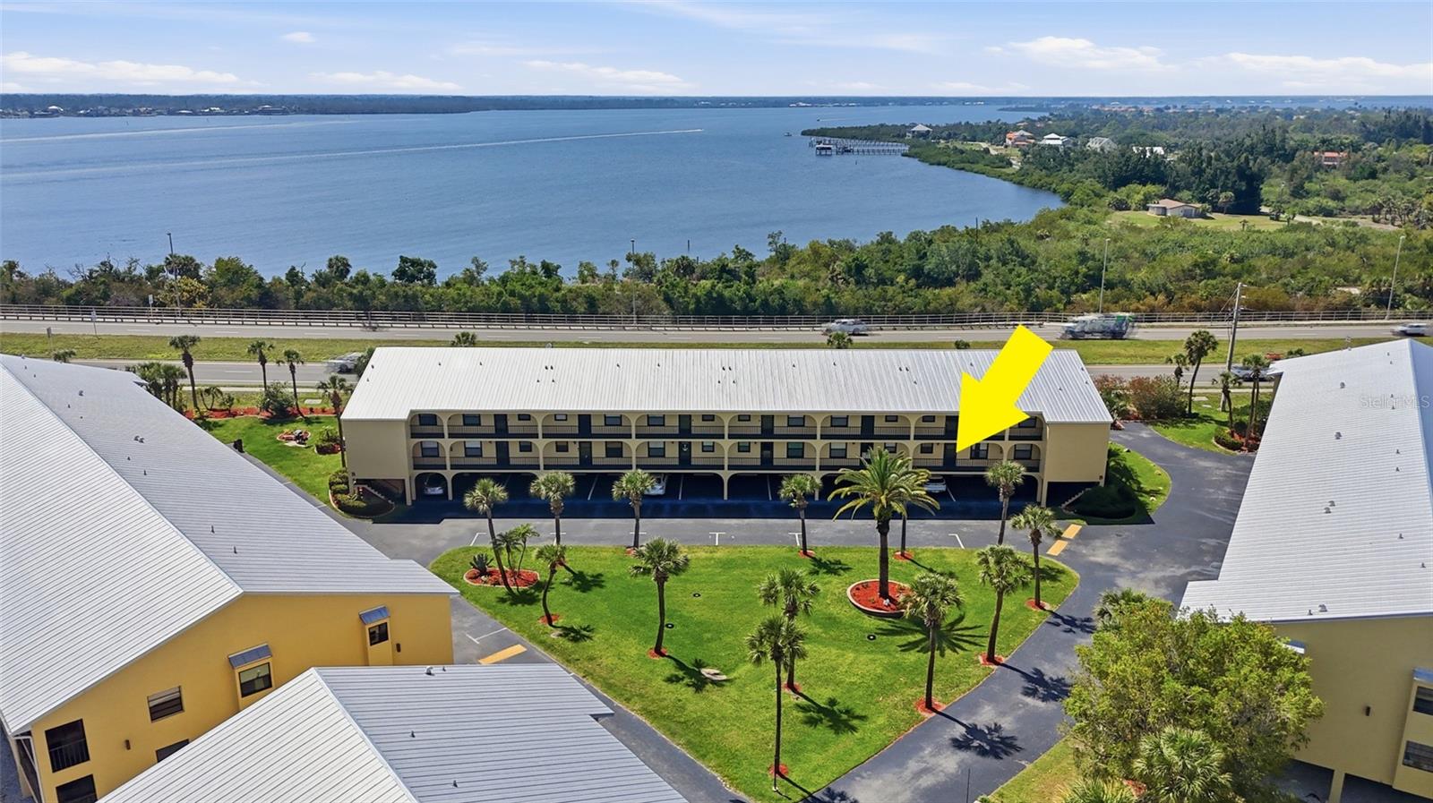 TARPON BAY PH 03 BLDG B - Residential