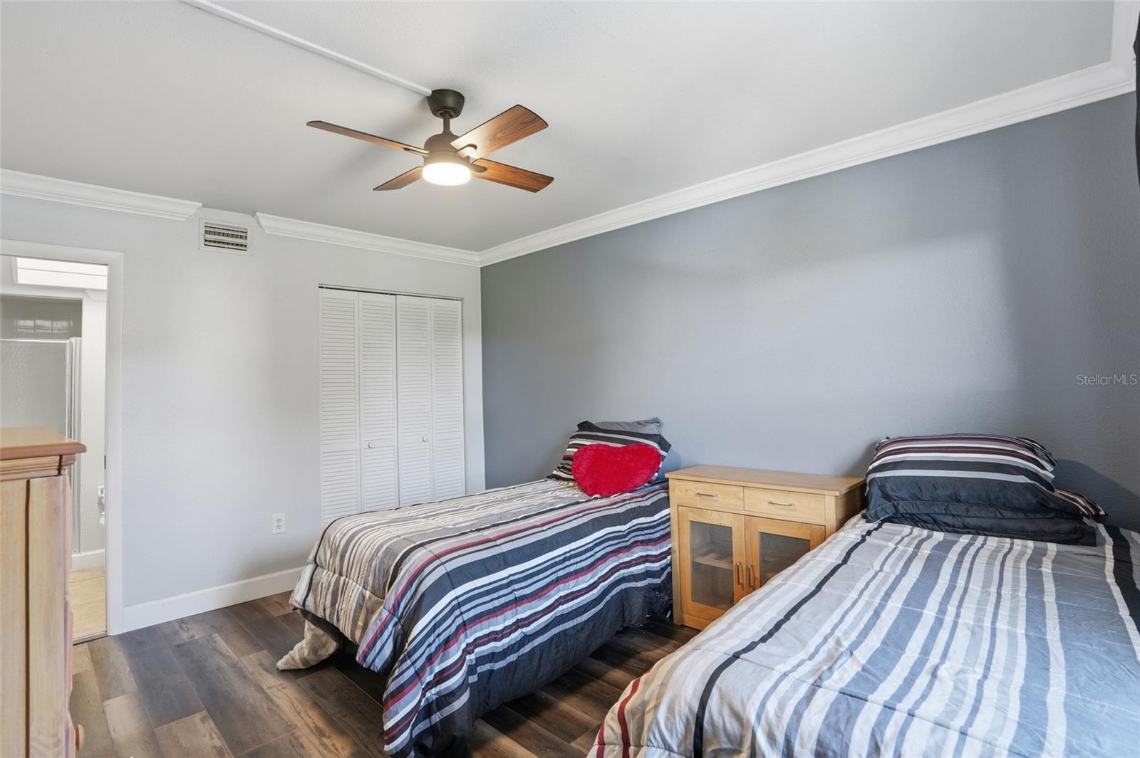 TARPON BAY PH 03 BLDG B - Residential