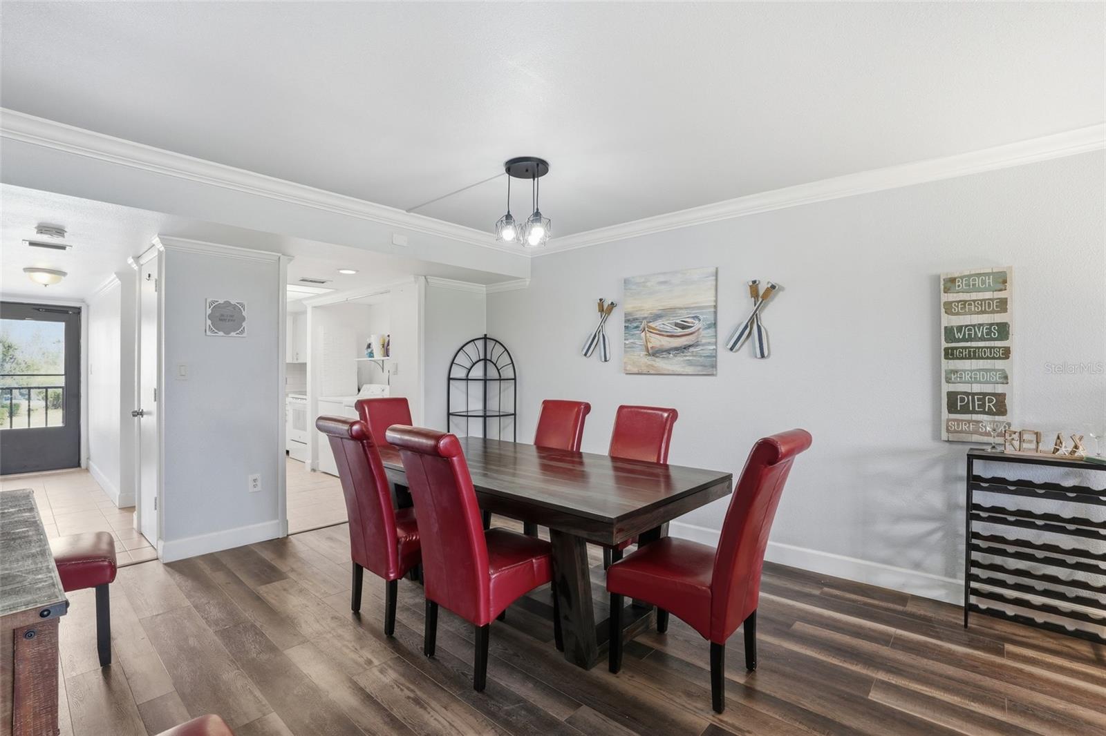 TARPON BAY PH 03 BLDG B - Residential