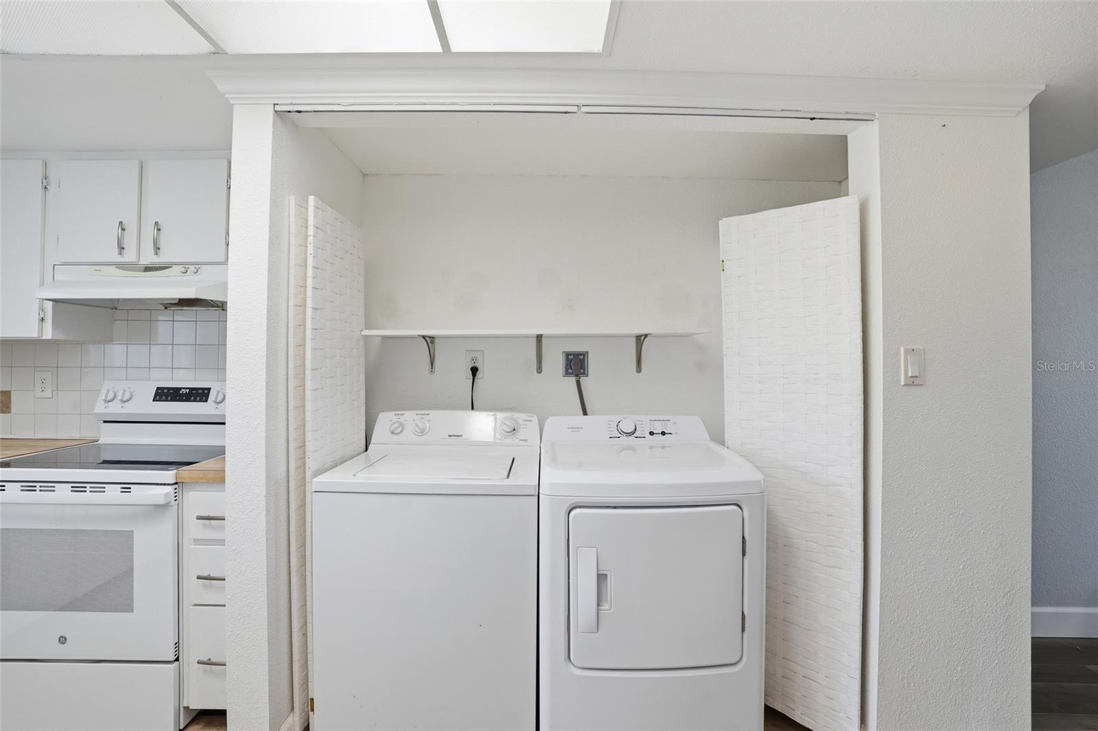 TARPON BAY PH 03 BLDG B - Residential