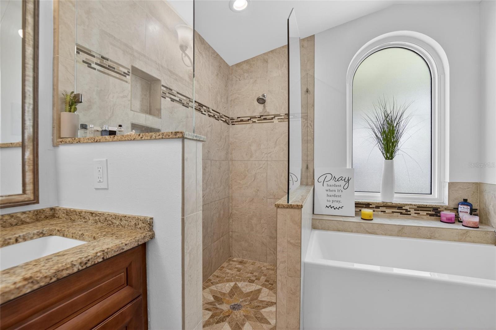 ALLENS RIDGE - Residential