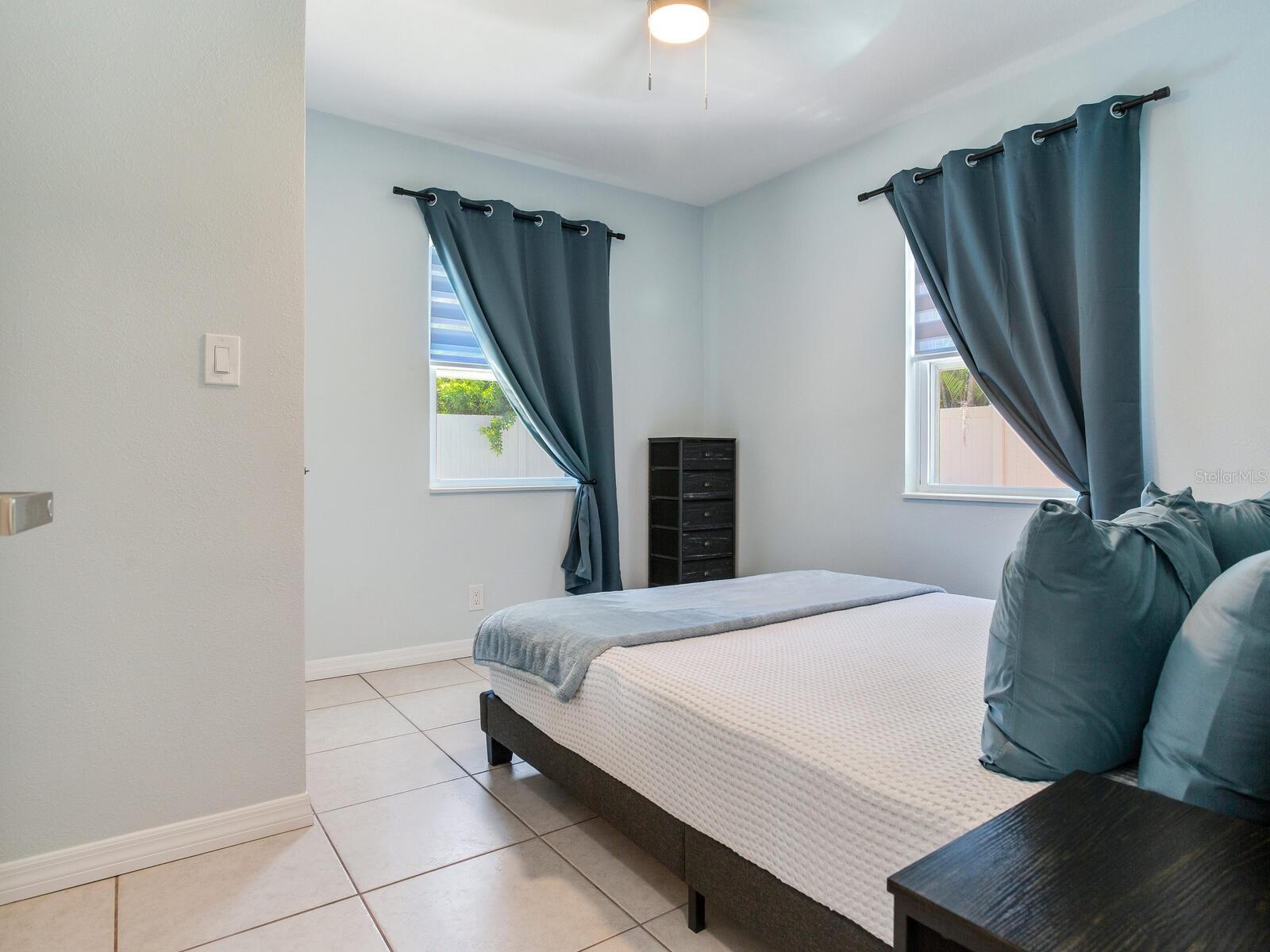 MADEIRA SHORES 1ST ADD - Residential Lease