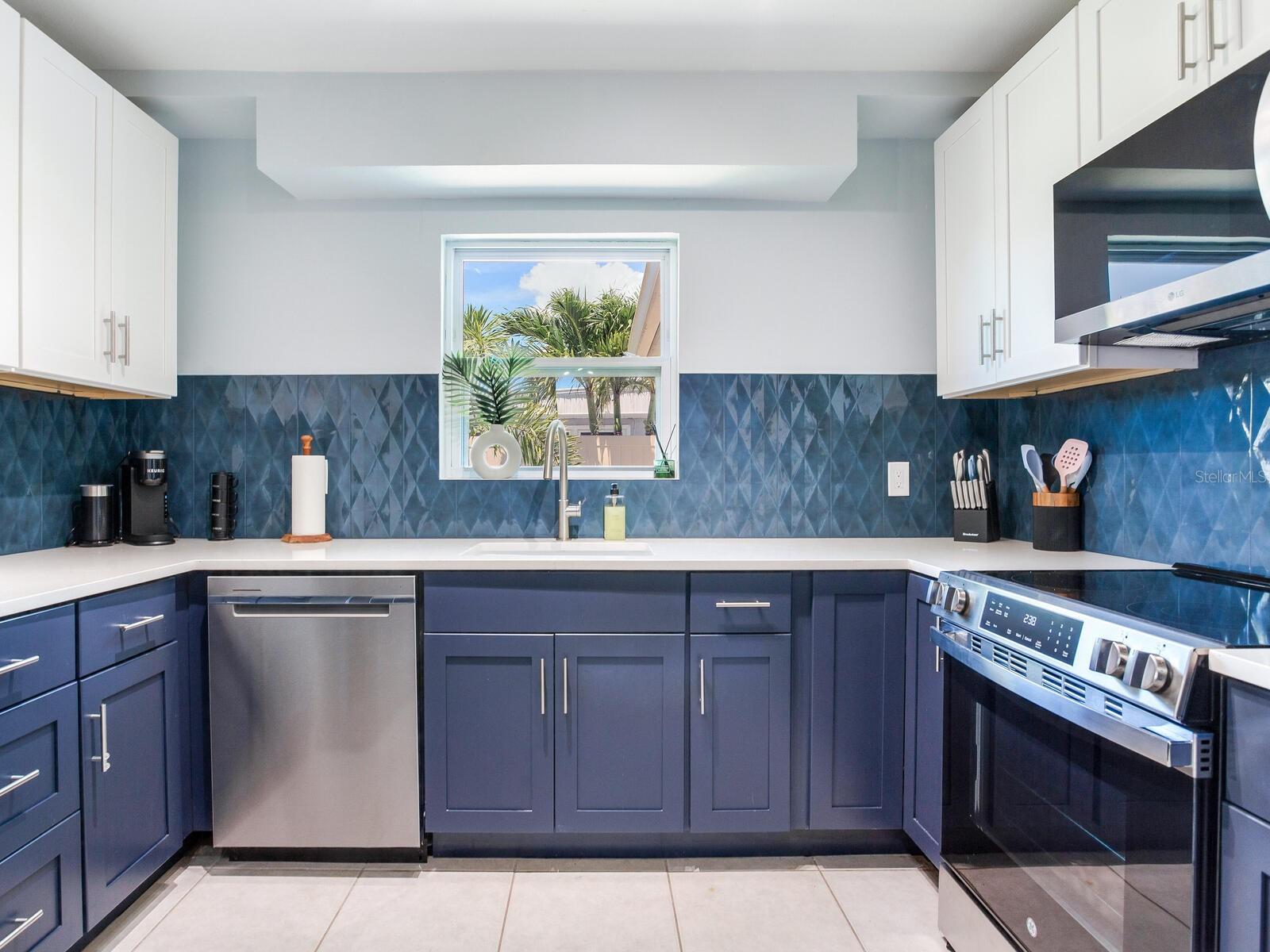 MADEIRA SHORES 1ST ADD - Residential Lease