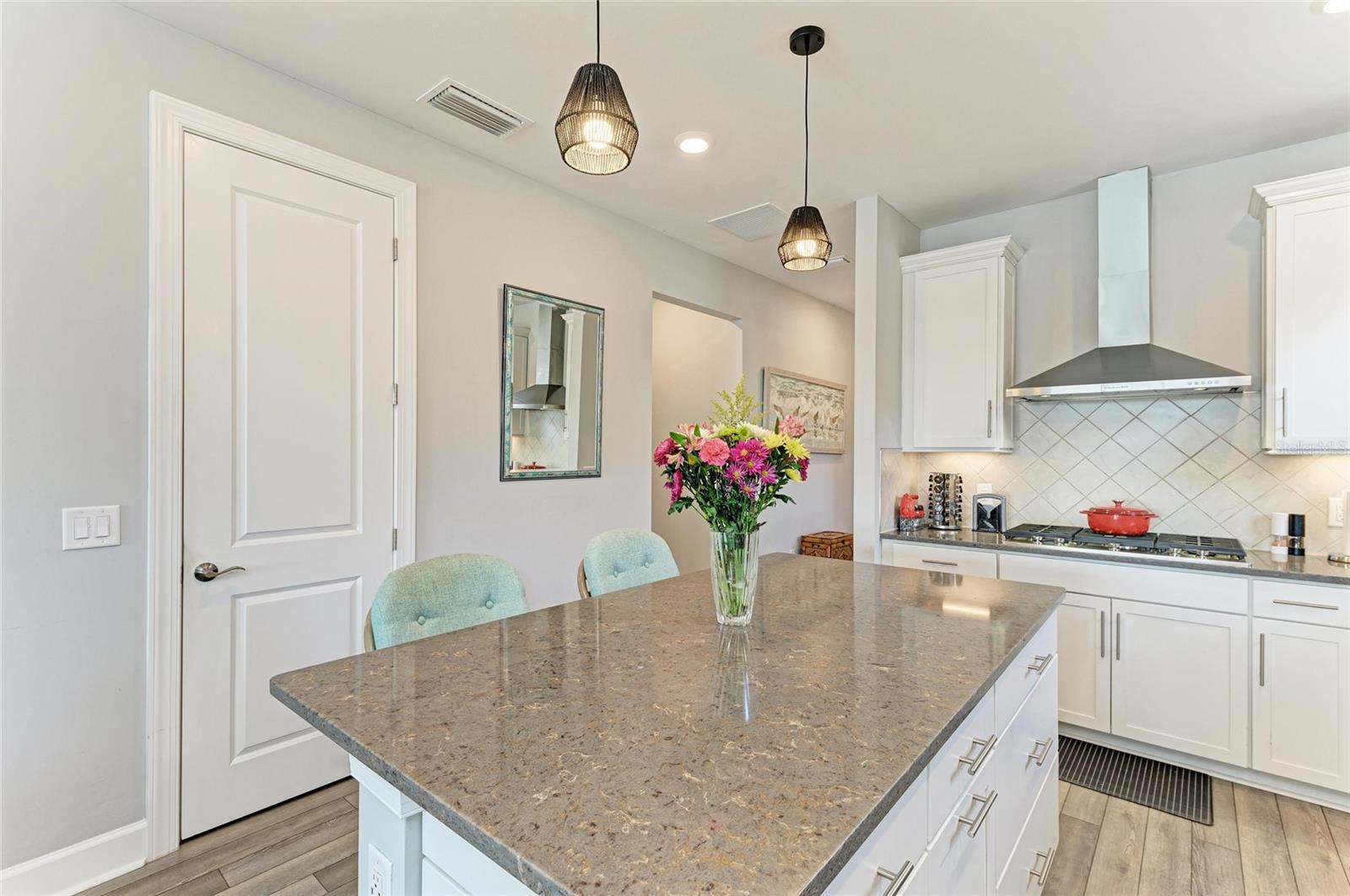 DEL WEBB PH V SUBPH 5A, 5B & 5C - Residential Lease