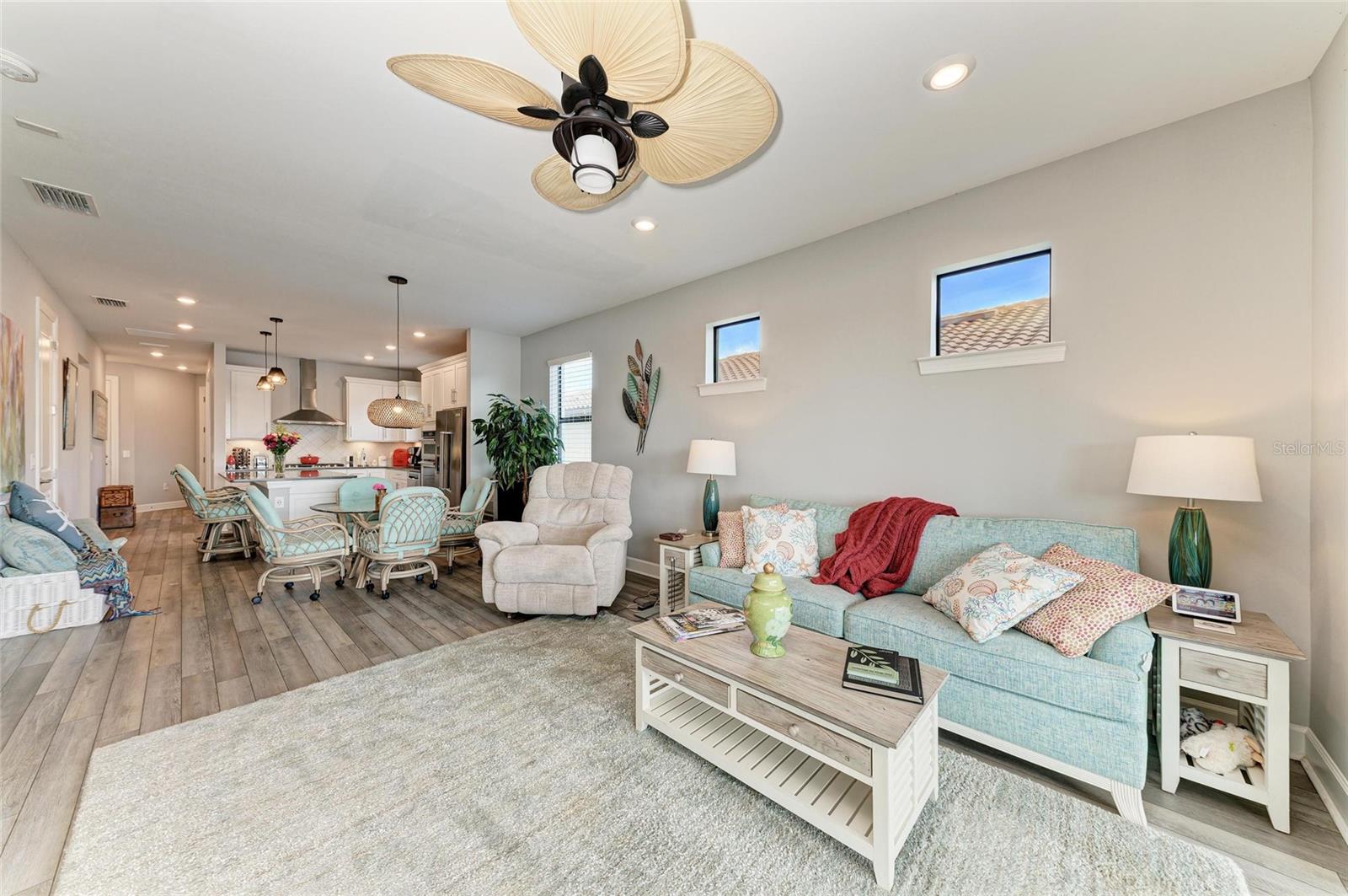 DEL WEBB PH V SUBPH 5A, 5B & 5C - Residential Lease