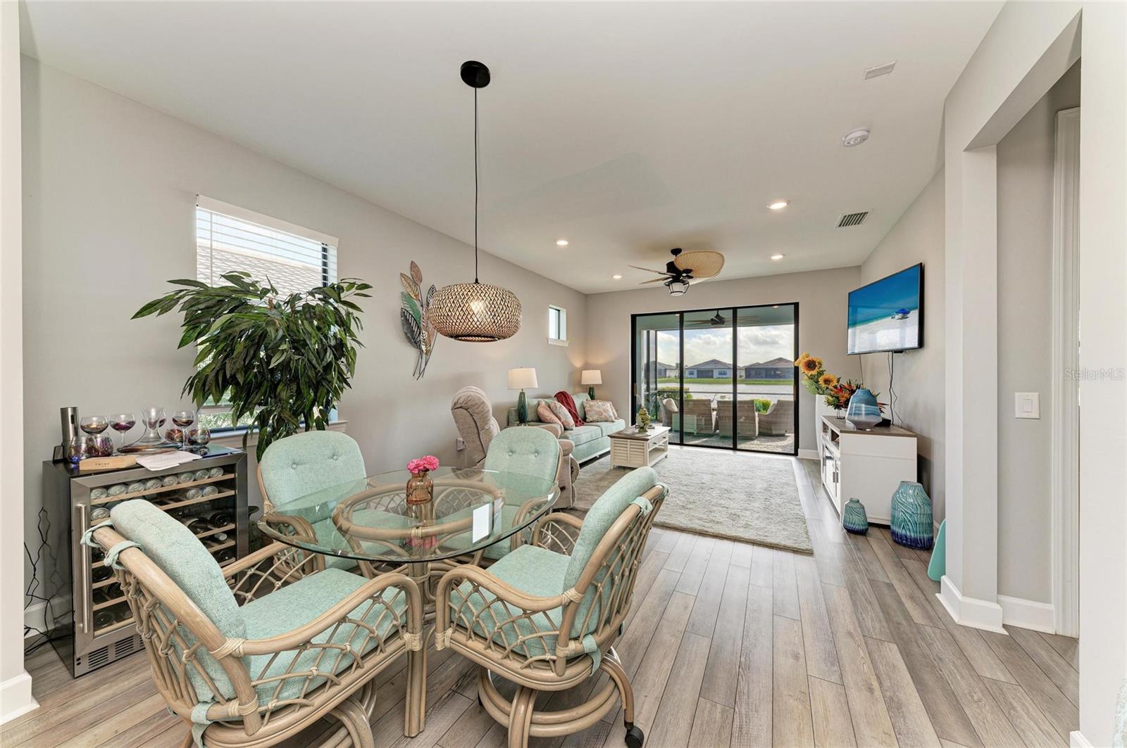 DEL WEBB PH V SUBPH 5A, 5B & 5C - Residential Lease