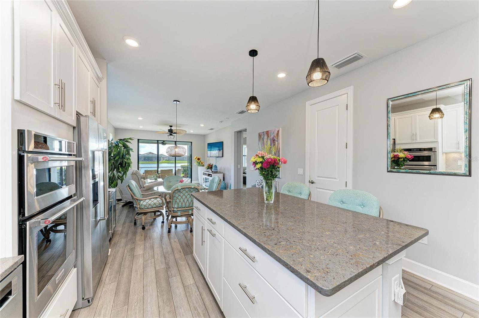 DEL WEBB PH V SUBPH 5A, 5B & 5C - Residential Lease