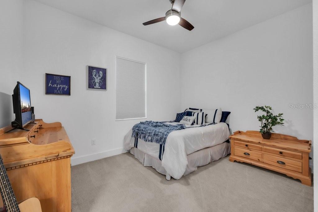 SANCTUARY COVE - Residential