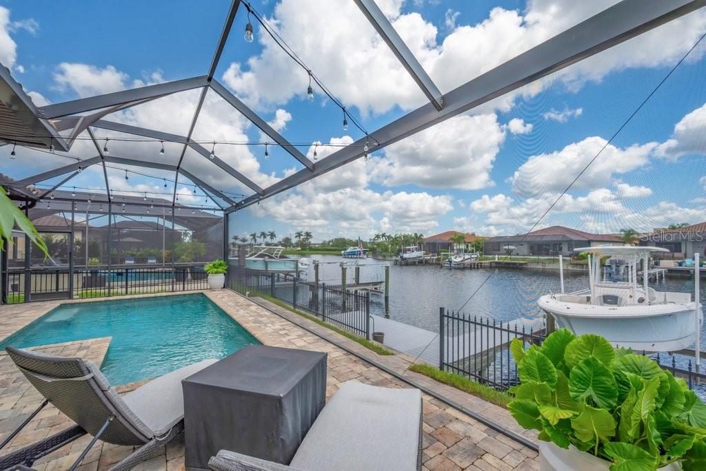 SANCTUARY COVE - Residential