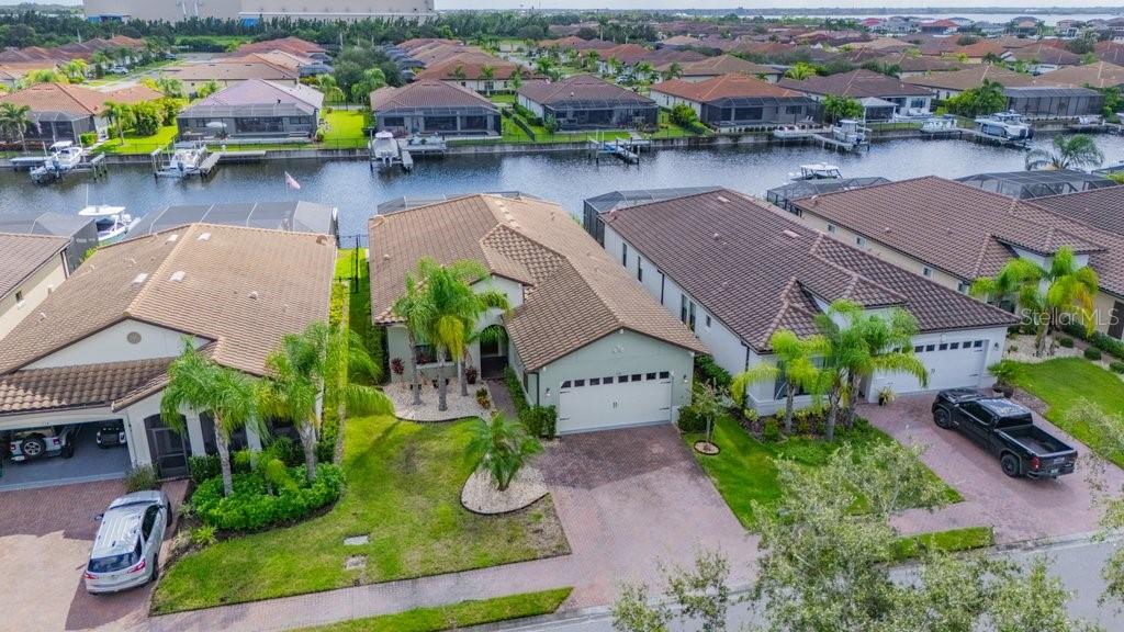 SANCTUARY COVE - Residential