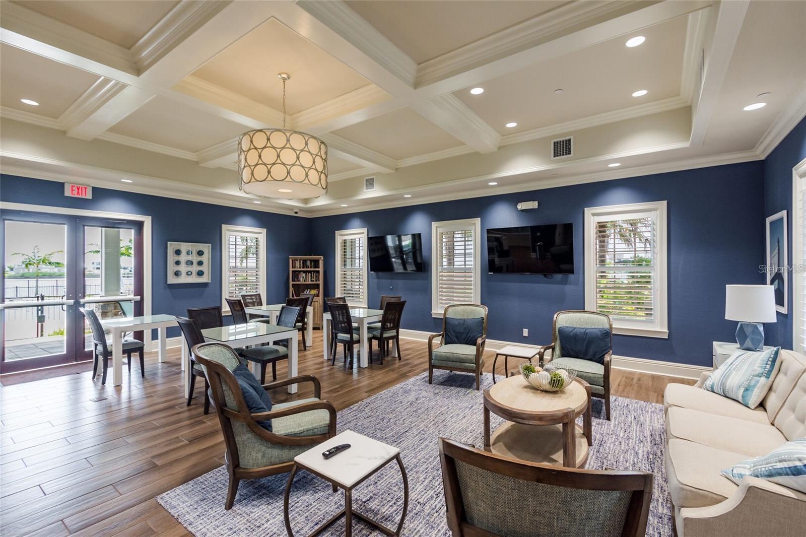 SANCTUARY COVE - Residential