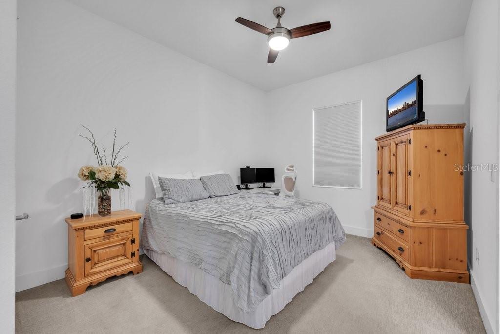 SANCTUARY COVE - Residential